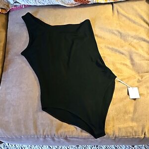 Ond Shoulder Body Suit